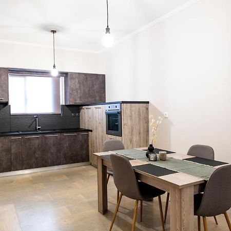 Walnut Home Apartment Near Ancient Olympia Крестена Экстерьер фото