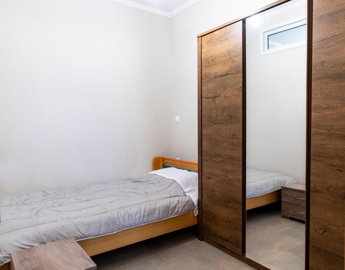 Walnut Home Apartment Near Ancient Olympia Крестена Экстерьер фото